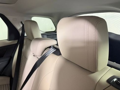 Certified 2025 Land Rover Discovery Sport S image 21