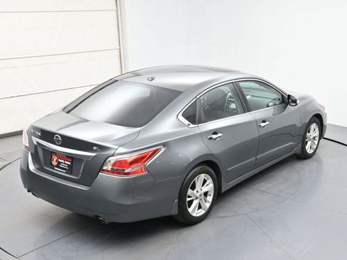 Used 2015 Nissan Altima 2.5 SL w/ Technology Package FWD image 33