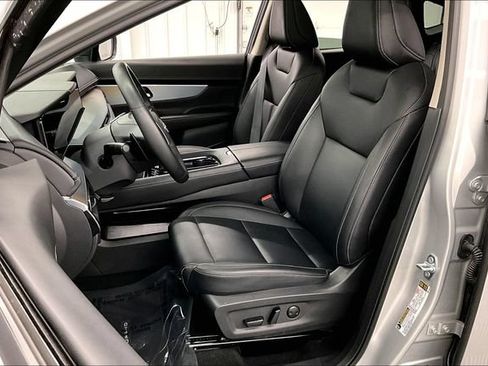 Used 2025 Nissan Murano SL AWD/4WD image 24