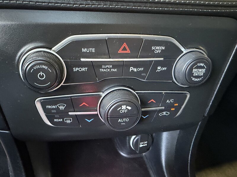 Used 2021 Dodge Charger R/T w/ Plus Group RWD image 21