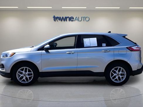 Used 2024 Ford Edge SEL w/ Convenience Package AWD/4WD image 2