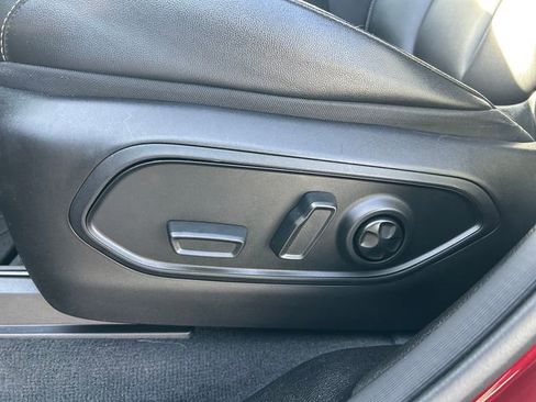 Used 2023 Jeep Grand Cherokee L Limited w/ Trailer Tow Group (B) image 21