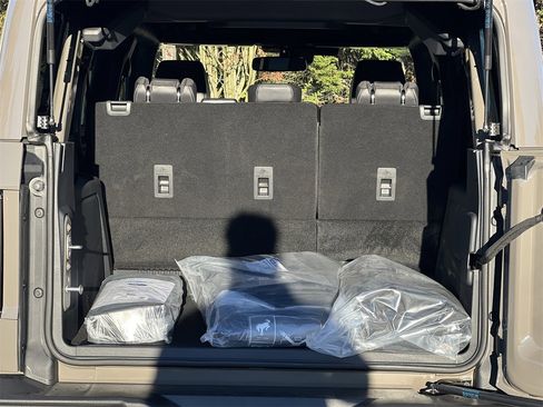 New 2025 Ford Bronco Outer Banks image 21