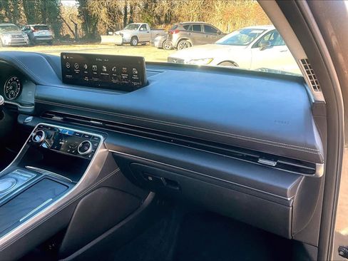 Used 2021 Genesis GV80 3.5T image 19