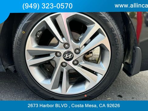 Used 2018 Hyundai Elantra Limited image 13