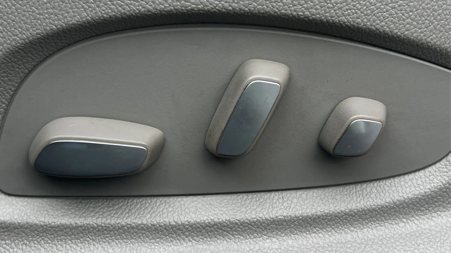 Used 2014 Cadillac XTS Premium FWD image 52