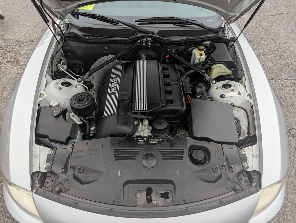 Used 2004 BMW Z4 3.0i RWD image 40