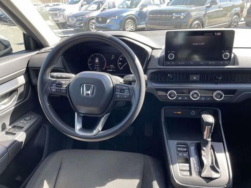 Used 2023 Honda CR-V LX image 2
