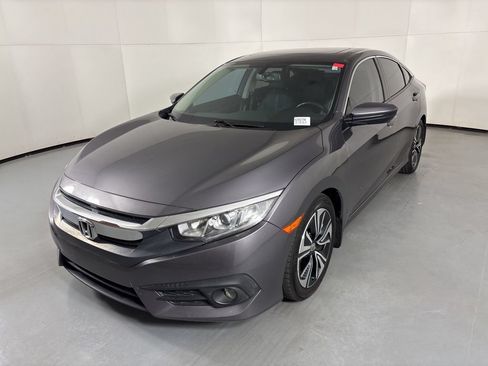 Used 2017 Honda Civic EX-L image 4