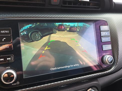 Used 2023 Nissan Kicks SV w/ Interior Electronics Package FWD image 19