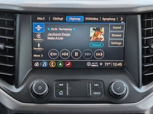 Used 2021 GMC Acadia AT4 image 18