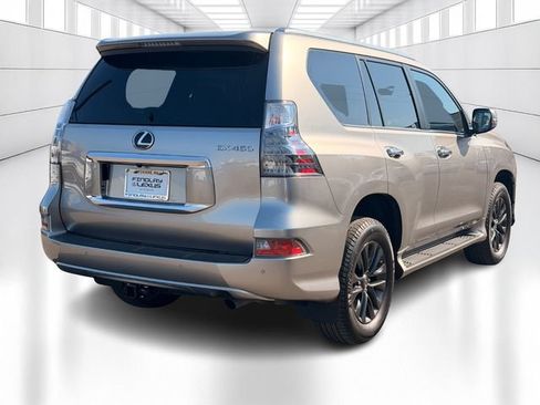 Used 2023 Lexus GX 460 Premium w/ Premium Package AWD/4WD image 7