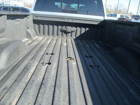 Certified 2022 Chevrolet Silverado 3500 LT w/ Convenience Package image 7