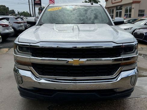 Used 2018 Chevrolet Silverado 1500 LT w/ All Star Edition RWD image 2