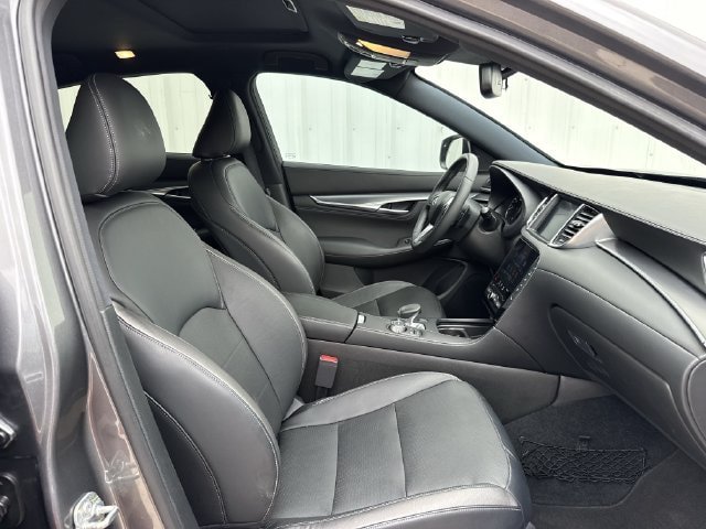 Used 2023 INFINITI QX55 Luxe w/ Cargo Package AWD/4WD image 29