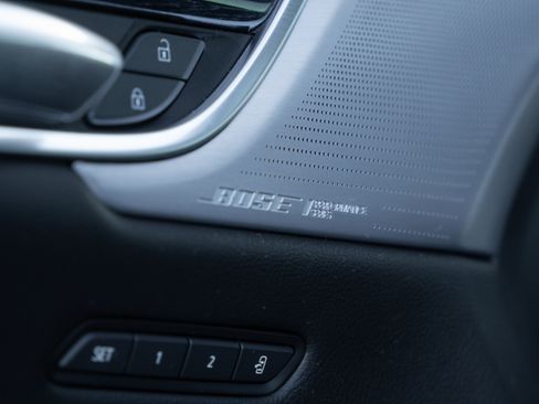 Used 2024 Cadillac XT5 Premium Luxury w/ Technology Package image 18