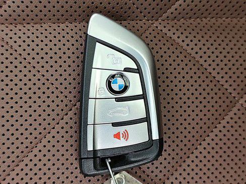 Used 2023 BMW X5 xDrive45e w/ Executive Package image 37