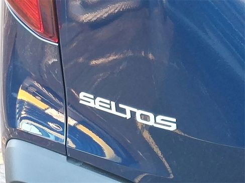 Used 2026 Kia Seltos LX image 23