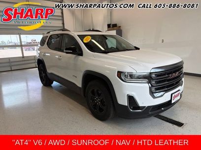 Used 2022 GMC Acadia AT4 w/ GMC Pro Grade Package