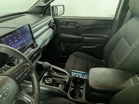 Certified 2024 Chevrolet Colorado Trail Boss w/ Technology Package image 25