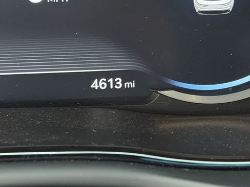 Used 2025 Genesis GV70 3.5T Sport w/ Sport Advanced Package image 13