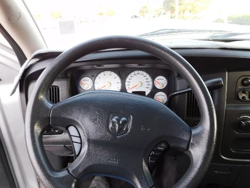 Used 2003 Dodge Ram 1500 Truck ST image 29