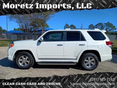Used 2011 Toyota 4Runner SR5 RWD image 1
