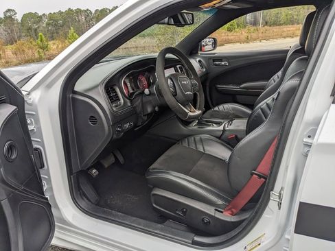 Used 2023 Dodge Charger SRT Hellcat w/ Harman/Kardon Audio Group image 36