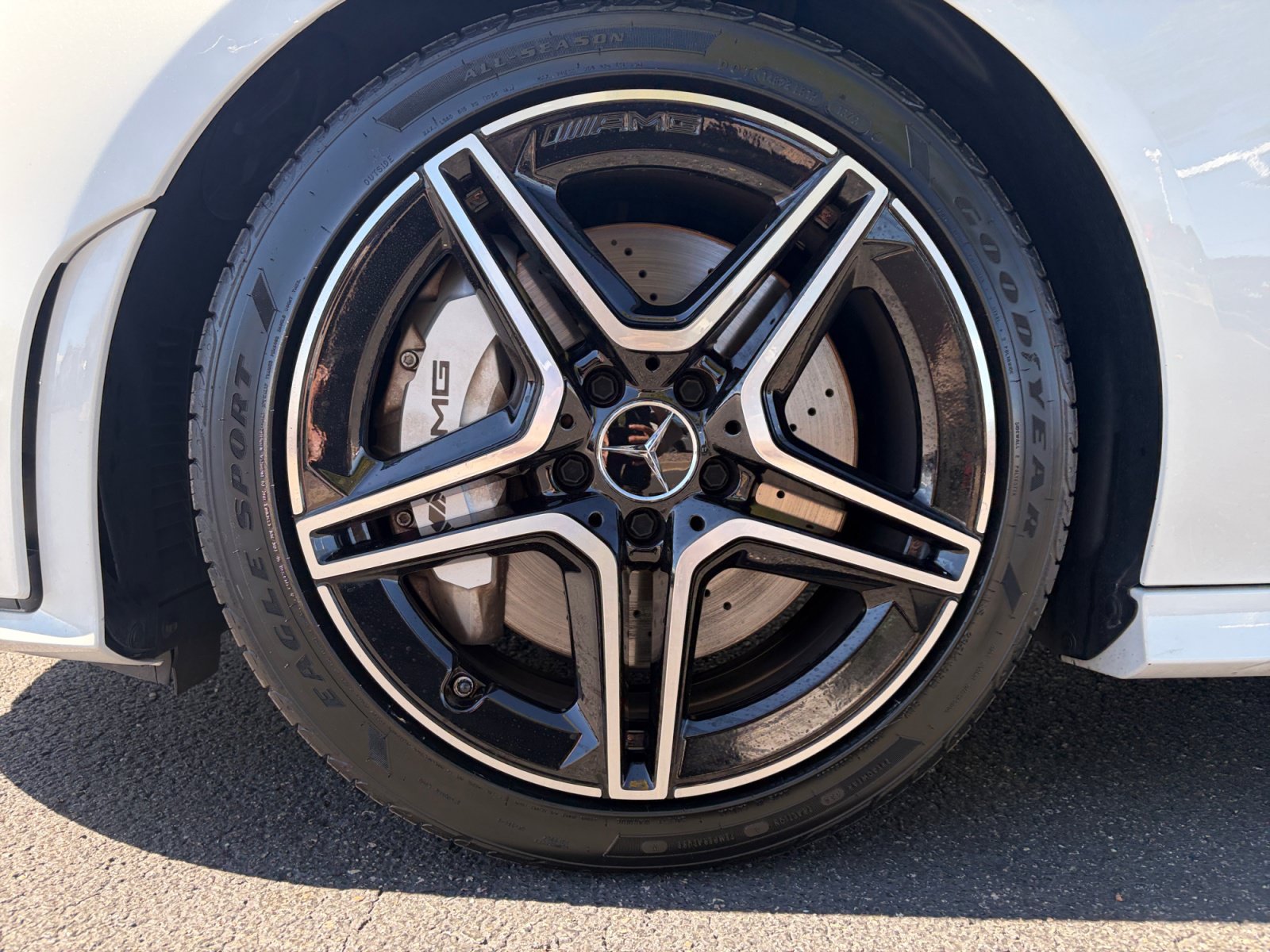 Used 2023 Mercedes-Benz CLA 35 AMG 4MATIC image 11