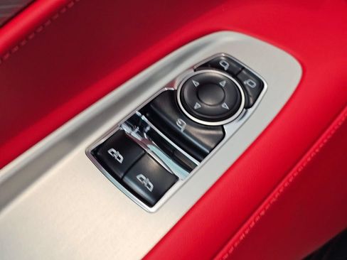 New 2026 Chevrolet Corvette Stingray Premium Cpe w/ Z51 Performance Package RWD image 19
