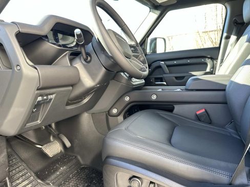 New 2026 Land Rover Defender 110 S AWD/4WD image 11
