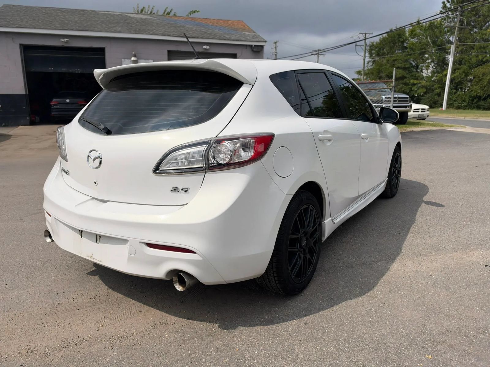 Used 2010 MAZDA MAZDA3 s Grand Touring FWD image 5