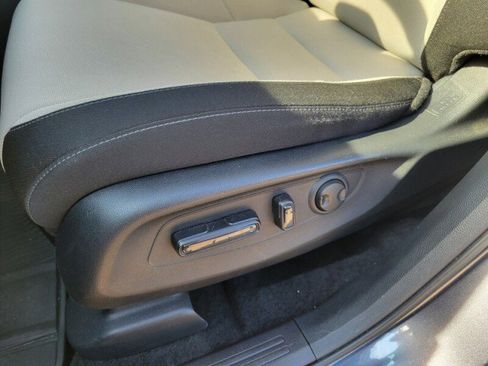 Used 2025 Honda CR-V EX image 23