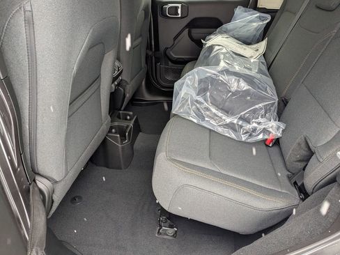 New 2026 Jeep Wrangler Unlimited Sport image 25