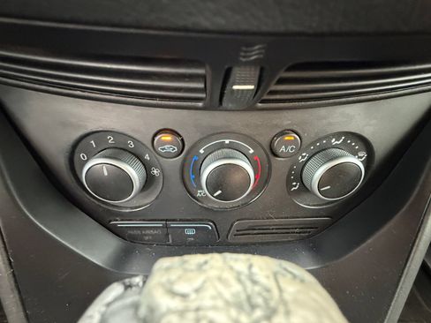 Used 2014 Ford Escape S FWD image 16