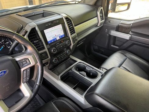 Used 2021 Ford F350 Lariat AWD/4WD image 25