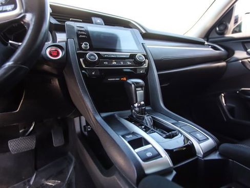 Used 2019 Honda Civic EX image 26
