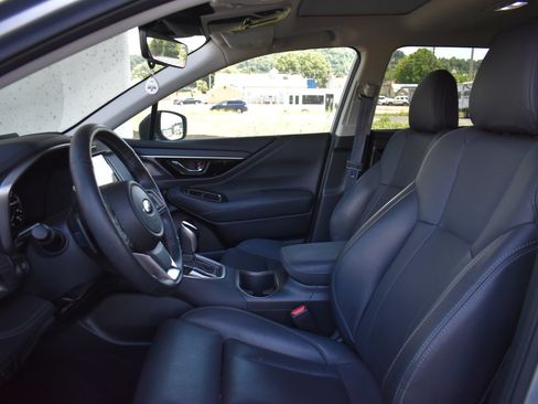 Used 2023 Subaru Outback Limited AWD/4WD image 16