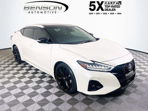 Used 2022 Nissan Maxima SR w/ Sport Mat Group image 1