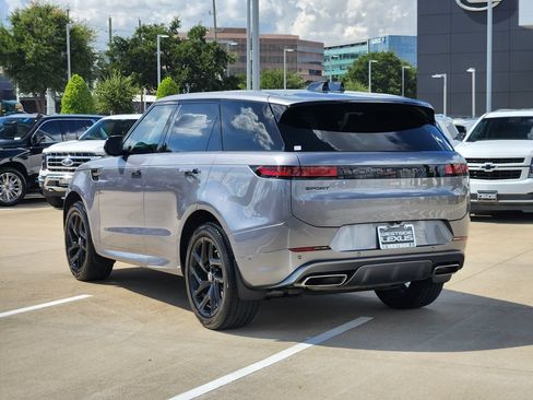 Used 2024 Land Rover Range Rover Sport Dynamic SE AWD/4WD image 5