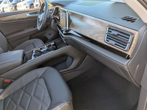 New 2026 Volkswagen Atlas SE AWD/4WD image 34