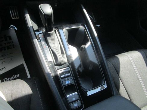 Used 2023 Honda Accord Sport image 20