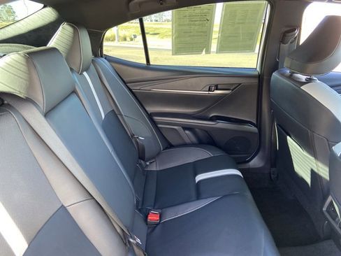 Used 2025 Toyota Camry SE image 20