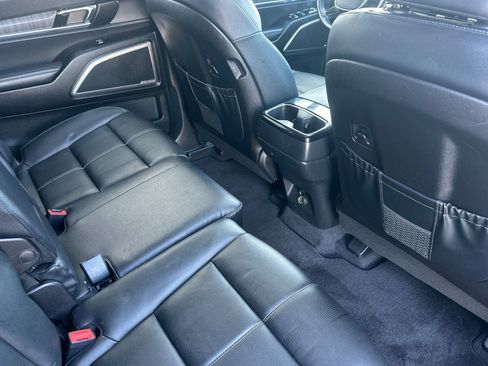 Used 2024 Kia Telluride EX image 20