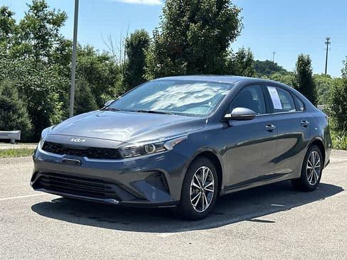 Used 2024 Kia Forte LXS w/ LXS Technology Package FWD image 1