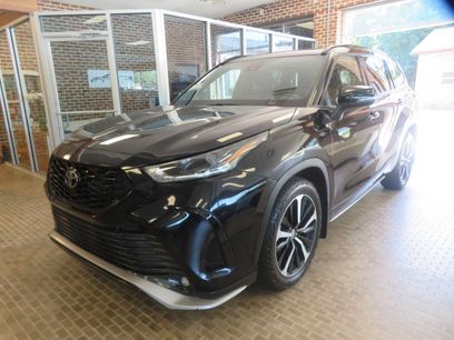 Used 2021 Toyota Highlander XSE