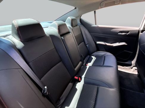Certified 2024 Nissan Altima 2.5 SR FWD image 20