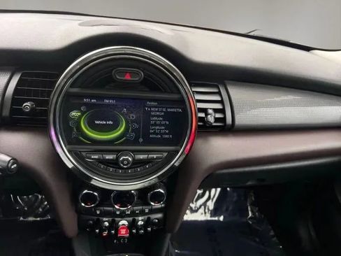 Used 2015 MINI Cooper 2-Door Hardtop FWD image 11