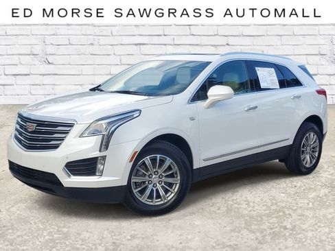 Used 2019 Cadillac XT5 Luxury FWD image 1