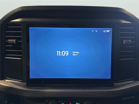 Used 2025 Ford F150 XL w/ Equipment Group 103A High RWD image 16